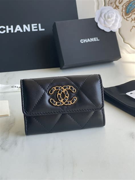 chanel credit card holder|chanel flap card holder price.